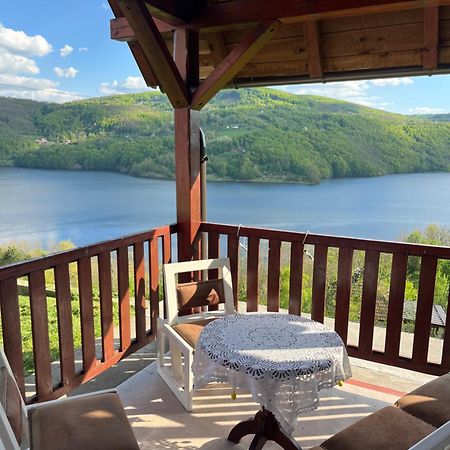 Apartman Jezero Vrutci Užice Екстериор снимка